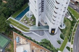 В Сингапуре завершается строительство небоскрёба